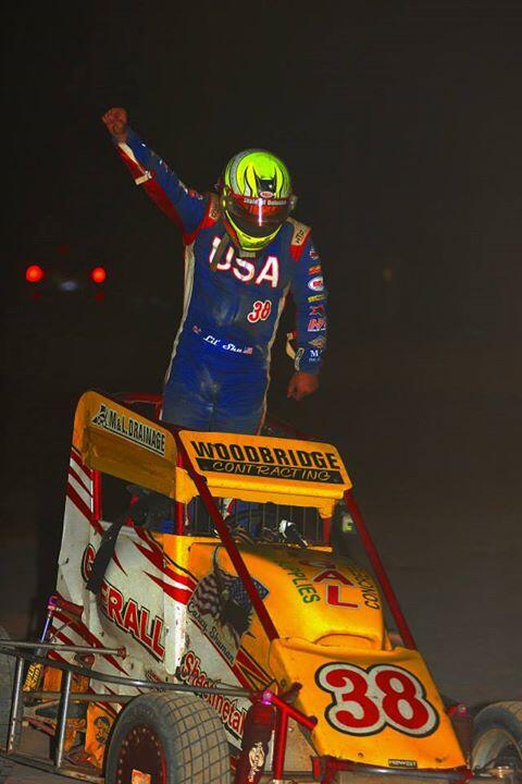 Caey Shuman salutes the crowd after Collie Win in the Speedcar Pro Series